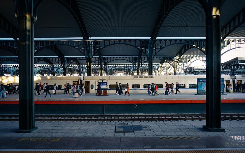 3 Formas De Viajar Con Poco Dinero En Tren Por Europa