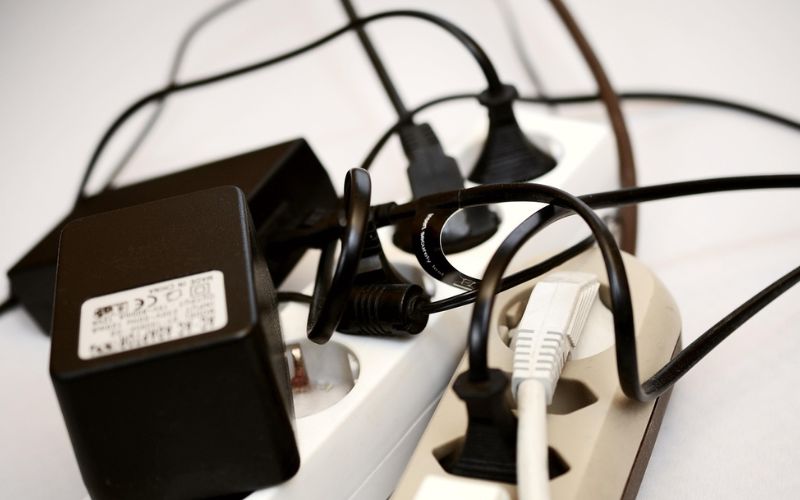 Cómo Entender Los Enchufes Y Voltajes En El Extranjero